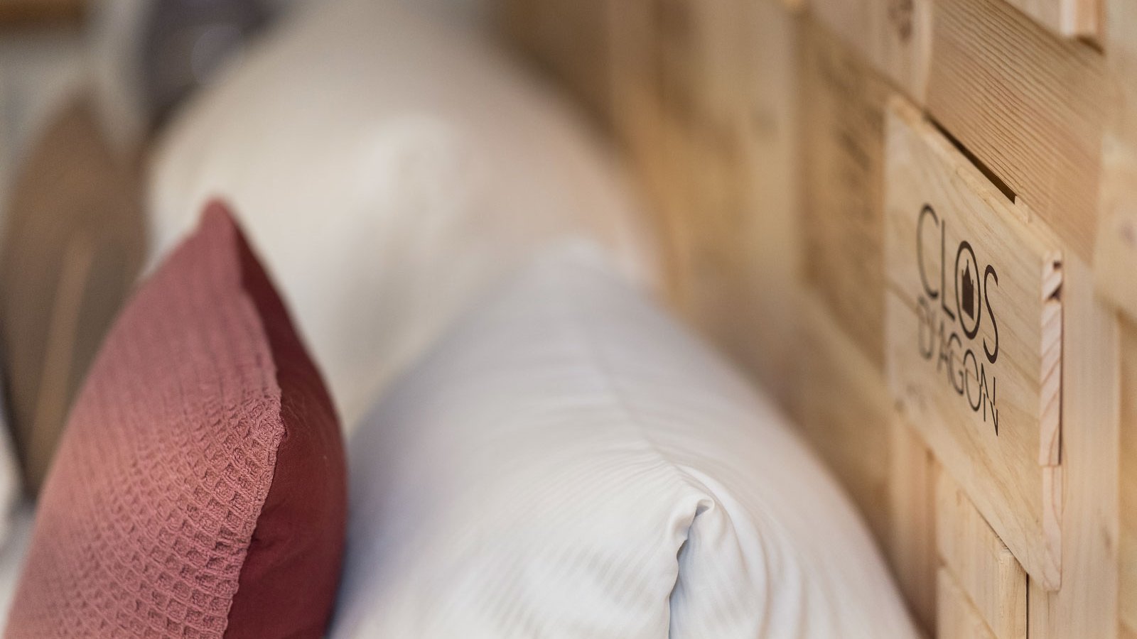 Hotel2B Schaffhausen Zimmer Papillon